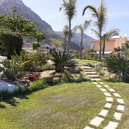 Casa Con Giardino * Castellammare del Golfo